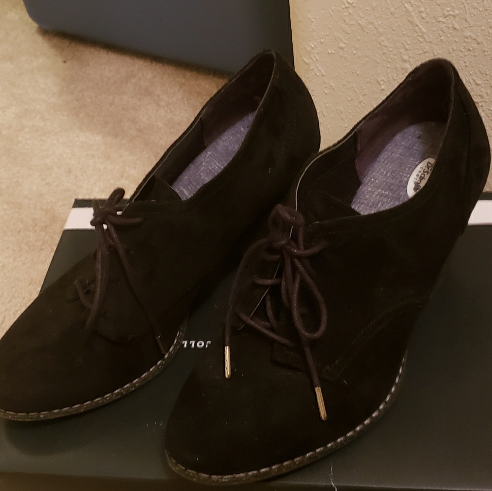 Size 8 1/2 Dr. Scholls